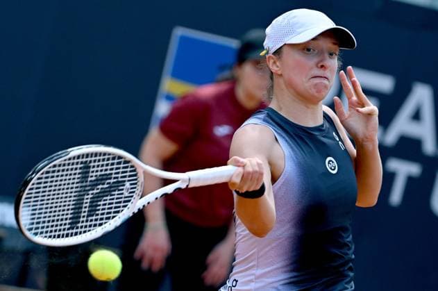 May 14, 2023, ROME: Iga Swiatek of Poland in action during her women s singles third round match against Lesia Tsurenko of Ukraine (not pictured) at the Italian Open tennis tournament in Rome, Italy, 14 May 2023. ANSA ETTORE FERRARI Italian Open tennis tournament  - ZUMAa110 20230514_zaf_a110_046 Copyright: xEttorexFerrarix
