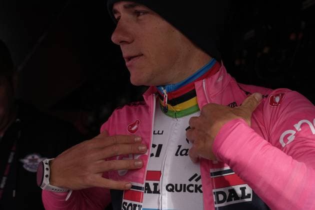 Foto Marco Alpozzi LaPresse 14 Maggio 2023 - Cesena Italia - - Ciclismo - Giro d™Italia 2023 - Edizione 106 - Tappa 9 - da Savignano sul Rubicone a Cesena (Technogym Village Tutor ITT) Nella foto: EVENEPOEL Remco(BEL)SOUDAL QUICK-STEP Maglia Rosa May 14, 2023 Cesena , Italy - Sport - Cycling - Giro d™Italia 2023 - 106th Edition - Stage 9 - From Savignano sul Rubicone to Cesena (Technogym Village Tutor ITT) In the pic: EVENEPOEL Remco(BEL)SOUDAL QUICK-STEP Pink Jersey  Copyright: xMarcoxAlpozzi LaPressex