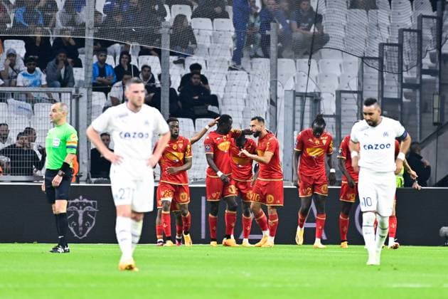 Joie des joueurs d Angers apres le but de Sima Abdallah ( 19 - Angers ) - FOOTBALL : Marseille vs Angers - Ligue 1 - 14 05 2023 FedericoPestellini Panoramic 
