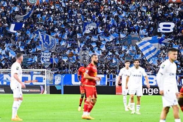 Les supporters de l equipe de Marseille - ambiance FOOTBALL : Marseille vs Angers - Ligue 1 - 14 05 2023 FedericoPestellini Panoramic 