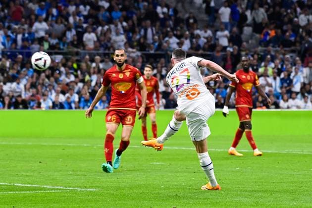 Jordan VERETOUT ( 27 - Olympique Marseille ) - FOOTBALL : Marseille vs Angers - Ligue 1 - 14 05 2023 FedericoPestellini Panoramic 