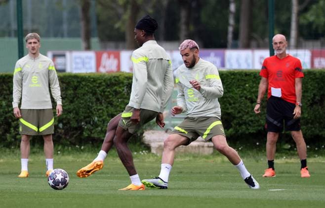 Football, CL, AC Milan Training