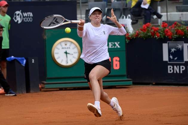 Photo Fabrizio Corradetti LaPresse May 16 2023 Rome, Italy Tennis Internazionali BNL d Italia 2023 Iga Swiatek (POL) vs Donna Vekic (CRO) In the pic: Iga Swiatek (POL)  Copyright: xFabrizioxCorradettix xLaPressex