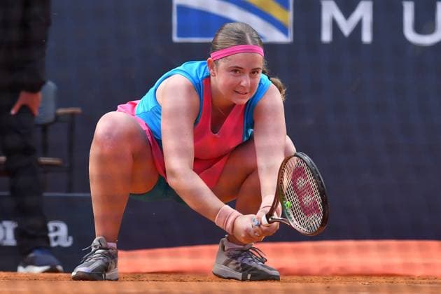 17th May 2023; Foro Italico, Rome, Italy: ATP, Tennis Herren 1000 Masters Rome, Day 10; Jelena Ostapenko (lat) awaits serve against Paula Badosa (esp)  ActionPlus12511276 AllShotLive