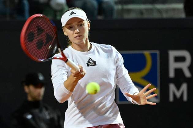 Photo Fabrizio Corradetti LaPresse May 17 2023 Rome, Italy Tennis Internazionali BNL d Italia 2023 Iga & x15a;wi& x105;tek (POL) vs Elen& x105; Rybakina (KAZ) In the pic: Elen& x105; Rybakina (KAZ) Foto Fabrizio Corradetti LaPresse 17 Maggio 2023 Roma, Italia Sport Tennis Internazionali BNL d Italia 2023 Iga & x15a;wi& x105;tek (POL) vs Elen& x105; Rybakina (KAZ) Nella foto: Elen& x105; Rybakina (KAZ) Photo Fabrizio Corradetti LaPresse May 17 2023 Rome, Italy Sport Tennis Internazionali BNL d Italia 2023 Iga & x15a;wi& x105;tek (POL) vs Elen& x105; Rybakina (KAZ) In the pic: Elen& x105; Rybakina (KAZ)  Copyright: xFabrizioxCorradettix xLaPressex