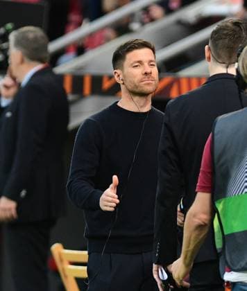 18 05 2023 Leverkusen football, men, Europa League, semifinals, 2022 2023 season, Bayer 04 Leverkusen vs AS Rome thumbs up to Xabi Alonso coach Leverkusen DFL regulations prohibit any use of photographs as image sequences and or quasi video BayArena NRW Germany