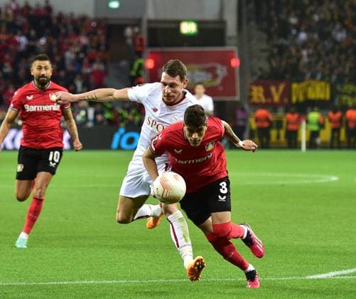 18 05 2023 Leverkusen football, men, Europa League, semifinals, 2022 2023 season, Bayer 04 Leverkusen vs AS Rome duel between v li Andrea Belotti Rome , Piero Hincapie Leverkusen DFL regulations prohibit any use of photographs as image sequences and or quasi video BayArena NRW Germany