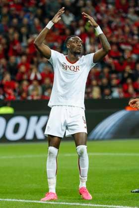 Tammy ABRAHAM AS Rom, 9 aergert sich Leverkusen, Football UEFA Europa League Semi Final, Bayer 04 Leverkusen AS Rom, 18 05 2023, BayArena, Leverkusen UEFA regulations prohibit any use of photographs as image sequences and or quasi video Â