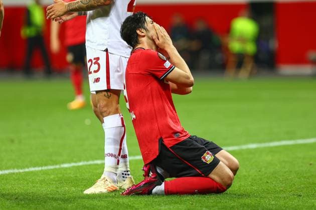 Goal chance for Sardar Azmoun Bayer 04 Leverkusen Bayer 04 Leverkusen vs AS Roma, football, European League, semi-final, second leg, 2022 2023 season, 18 05 2023 photo kolbert press Ant Palmer Leverkusen NRW Germany Copyright: xkolbert-press AntxPalmerx
