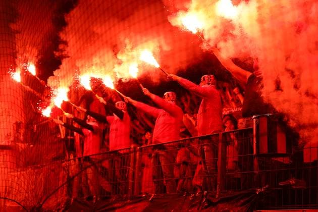 Leverkusen fans Bayer 04 Leverkusen , Ultras, pyro, Bayer 04 Leverkusen vs AS Roma, football, european league, semifinal, second leg, season 2022 2023, 18 05 2023 photo kolbert press Ant Palmer Leverkusen NRW Germany Copyright: xkolbert-press AntxPalmerx