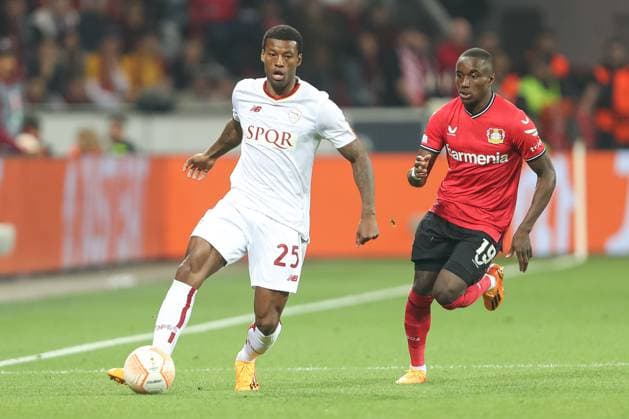 Germany, Leverkusen, 18 05 2023, BayArena, Bayer 04 Leverkusen AS Roma Uefa Europa Leaque, Georginio Wijnaldum AS Roma and Moussa Diaby Bayer 04 Bayer 04 Leverkusen battle for the ball Leverkusen BayArena North Rhine Westfalia Germany  eu-images-678