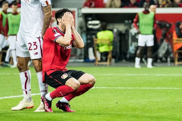 UEFA Europa League semi-final Bayer 04 Leverkusen AS Roma Sardar Azmoun Bayer 04 Leverkusen, 9 sinks to his knees in despair and claps his hands together in front of his face UEFA Europa League semi-final Bayer 04 Leverkusen AS Roma, BayArena Leverkusen on 18 05 2023 Copyright: xBEAUTIFULxSPORTS Wunderlx