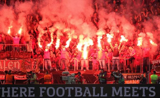 Bayer 04 Leverkusen v AS Roma, UEFA Europa League, Semi finals, 2nd leg, Bay Arena, Cologne, Germany, 18th May 2023 Bayer Leverkusen fans with flares. - Bayer 04 Leverkusen v AS Roma, UEFA Europa League, Semi finals, 2nd leg, Bay Arena, Cologne, Germany. - 18th May 2023. Cologne Bay Arena Germnay Copyright: xDanxWeirx CP_Bayer_Leverkusen_AS_Roma_47