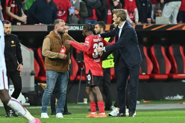 Jeremie Frimpong 30, Bayer 04 Leverkusen flips out after final whistle and has to be restrained by sport director Simon Rolfes 18 05 2023 Football Europa League, Bayer 04 Leverkusen vs AS Roma, BayArena, Leverkusen, NRW Germany Copyright: xpepphotox xHorstxMauelshagenx pep00321, pep_20230518_hm