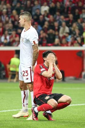 Germany, Leverkusen, 18 05 2023, BayArena, Bayer 04 Leverkusen AS Rome Uefa Europa Leaque, Sardar Azmoun Bayer 04 Leverkusen looks dejected Leverkusen BayArena North Rhine Westfalia Germany  eu-images-678