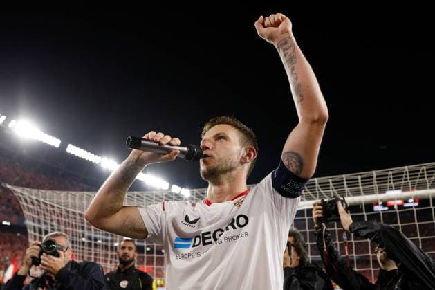 Mandatory Credit: Photo by Pressinphoto Shutterstock (13919470bj) Ivan Rakitic of Sevilla FC at full time Sevilla FC V Juventus, UEFA Europa League, Semi-Finals, 2nd leg. Football, Ramon Sanchez Pizjuan Stadium, Sevilla, Spain - 18 May 2023 Editorial use only Sevilla FC V Juventus, UEFA Europa League, Semi-Finals, 2nd leg. Football, Ramon Sanchez Pizjuan Stadium, Sevilla, Spain - 18 May 2023 Editorial use only  Copyright: xPressinphoto Shutterstockx 13919470bj