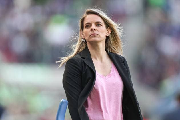Germany, Cologne, 18 05 2023, RheinEnergieStadion, VfL Wolfsburg SC Freiburg DFB Pokal women, Nia Kuenzer looks on Cologne RheinEnergieStadion North Rhine Westfalia Germany  eu-images-678