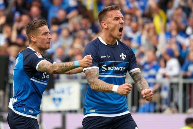 Darmstadt, 19 May 2024 Football 2 Bundesliga SV Darmstadt 98 1 FC Magdeburg v l , Marvin Mehlem SV Darmstadt 98 , Phillip Tietz SV Darmstadt 98 , Goal celebration, celebrate the goal DFL DFB REGULATIONS PROHIBIT ANY USE OF PHOTOGRAPHS as IMAGE SEQUENCES and or QUASI VIDEO Copyright: JoaquimxFerreira