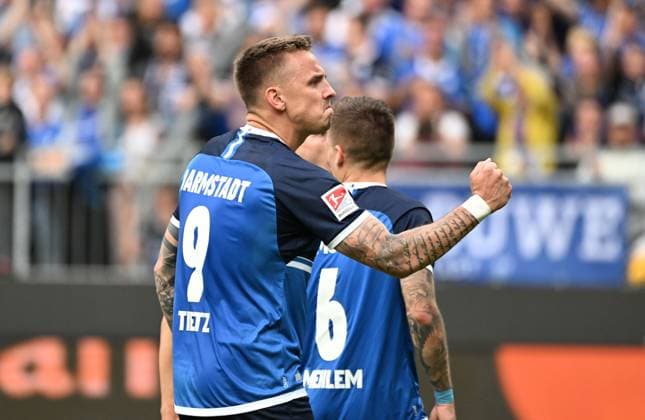19 05 2023, xfux, football 2 Bundesliga, SV Darmstadt 98 1 FC Magdeburg, emonline, emspor, v l goal scorer Phillip Tietz SV Darmstadt 98 Torjubel, Jubel, Goal celebration, celebrate the goal to 1 0 jubelnd bejubeln jubeln jubeln DFL DFB REGULATIONS PROHIBIT ANY USE OF PHOTOGRAPHS AS IMAGE SEQUENCES AND OR QUASI VIDEO Licensing of the photographic work to SV Darmstadt 1898 e V and subsidiaries is not permitted NO release of or sale to SV Darmstadt 1898 e V Darmstadt
