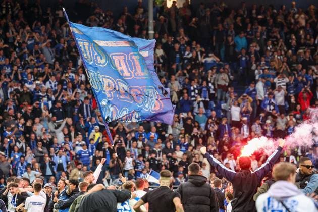 Darmstadt, 19 May 2024 Football 2 Bundesliga SV Darmstadt 98 1 FC Magdeburg v l , The fans cheer cheers after the end of the game DFL DFB REGULATES PROHIBIT ANY USE OF PHOTOGRAPHS as IMAGE SEQUENCES and or QUASI VIDEO Copyright: JoaquimxFerreira
