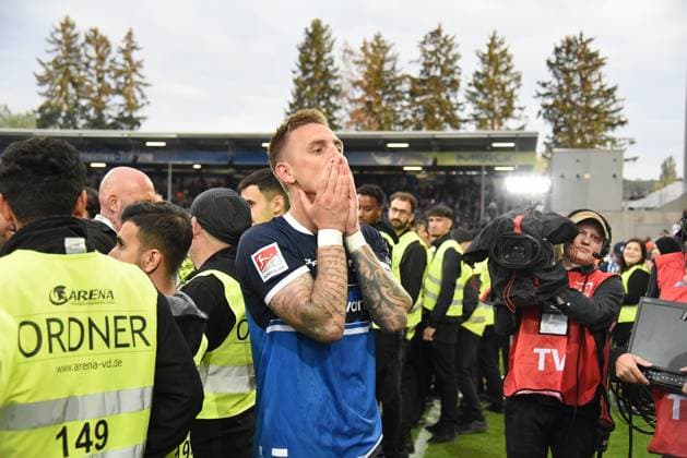 19 05 2023 Darmstadt, Merck Stadion am Böllenfalltor Saison 2022 2023, 2 Bundesliga SV Darmstadt 98 1 FC Magdeburg SV Darmstadt 98 celebrates promotion to the 1 Bundesliga Goalscorer Phillip Tietz 9, SV98 emspor, DFL regulations prohibit any use of photographs as image sequences and or quasi video