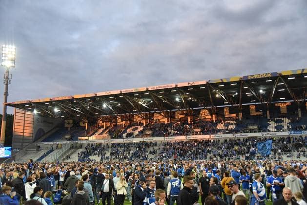 19 05 2023 Darmstadt, Merck Stadion am Böllenfalltor Saison 2022 2023, 2 Bundesliga SV Darmstadt 98 1 FC Magdeburg SV Darmstadt 98 celebrates promotion to the 1 Bundesliga Happy Lilienfans emspor, DFL regulations prohibit any use of photographs as image sequences and or quasi video