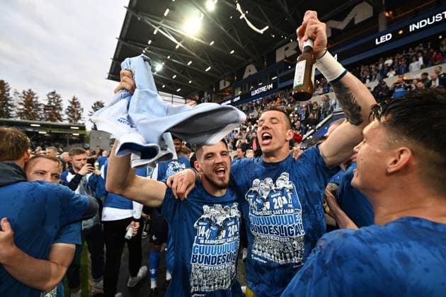 19 05 2023, xfux, Fussball 2 Bundesliga, SV Darmstadt 98 1 FC Magdeburg, emonline, emspor, v l Emir Karic SV Darmstadt 98 , Alexander Brunst SV Darmstadt 98 DFL DFB REGULATIONS PROHIBIT ANY USE OF PHOTOGRAPHS as IMAGE SEQUENCES and or QUASI VIDEO Licensing of the photographic work to SV Darmstadt 1898 e V and subsidiaries is not permitted NO release of or sale to SV Darmstadt 1898 e V Darmstadt