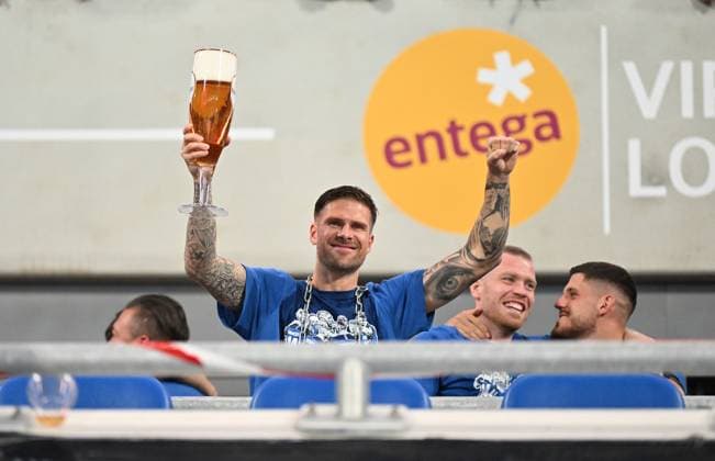 19 05 2023, xfux, Fussball 2 Bundesliga, SV Darmstadt 98 1 FC Magdeburg, emonline, emspor, v l Tobias Kempe SV Darmstadt 98 , Thomas Isherwood SV Darmstadt 98 , Emir Karic SV Darmstadt 98 DFL DFB REGULATIONS PROHIBIT ANY USE OF PHOTOGRAPHS as IMAGE SEQUENCES and or QUASI VIDEO Licensing of the photographic work to SV Darmstadt 1898 e V and subsidiaries is not permitted NO release of or sale to SV Darmstadt 1898 e V Darmstadt