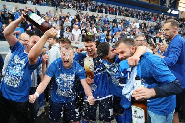 19 05 2023, xtvx, football 2 Bundesliga, SV Darmstadt 98 1 FC Magdeburg emspor, emonline, v l after the match cheers Fabian Holland SV Darmstadt 98 Mathias Honsak SV Darmstadt 98 Emir Karic SV Darmstadt 98 DFL DFB REGULATIONS PROHIBIT ANY USE OF PHOTOGRAPHS AS IMAGE SEQUENCES AND OR QUASI VIDEO Darmstadt