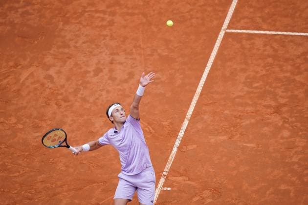 Sport Themen der Woche KW20 Sport Bilder des Tages Internazionali BNL D™Italia 2023 - Day Thirteen Casper Ruud of Norway in action during the Men s Singles semifinal match against Holger Rune of Denmark during Day Eight of the Internazionali BNL D Italia 2023 at Foro Italico on May 20, 2023 in Rome, Italy Rome Rome Italy  Copyright: xGiuseppexMaffiax originalFilename:maffia-internaz230520_npRin.jpg