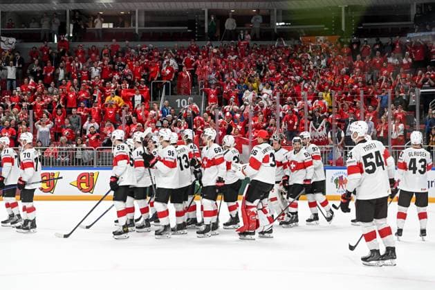 RIGA, LATVIA MAY 20 Swiss players salute their fans during the 2023 IIHF Ice Hockey World Championship Finland Latvia game between Canada Switzerland at Arena Riga on May 20, 2023 in Riga, Latvia Riga Arena Riga Latvia  Copyright: xJustPictures.ch AndreaxBrancax