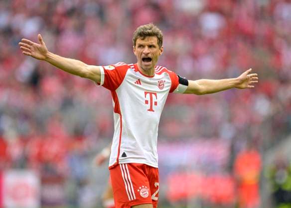 Sport Themen der Woche KW20 20.05.2023, Fussball 1. Bundesliga 2022 2023, 33.Spieltag, FC Bayern München - RB Leipzig, in der Allianz-Arena München. Kapitän Thomas Müller (FC Bayern München) in Rage ***DFL and DFB regulations prohibit any use of photographs as image sequences and or quasi-video.*** *** 20 05 2023, Football 1 Bundesliga 2022 2023, 33 Matchday, FC Bayern Munich RB Leipzig, at Allianz Arena Munich captain Thomas Müller FC Bayern Munich in Rage DFL and DFB regulations prohibit any use of photographs as image sequences and or quasi video
