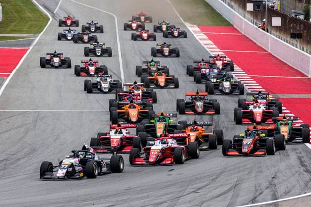 Bilder des Jahres 2023, Sport 05 Mai Sport Themen der Woche KW20 Sport Bilder des Tages 20th May 2023; Circuit de Barcelona-Catalunya, Barcelona, Catalonia, Spain: 6 Hours of Barcelona, Day 1; Tim Tramnitz (GER) of the R ACE Formula Team , Andrea Kimi Antonelli (ITA) of the Prema Racing , Sami Meguetounif (FRA) of the Mp Motorsport Team , Kas Haverkort (NED) of the Van Amersfoort Racing Formula Regional European Championship, EM, Europameisterschaft by Alpine are leading the race start  ActionPlus12512491 PabloxGuillen