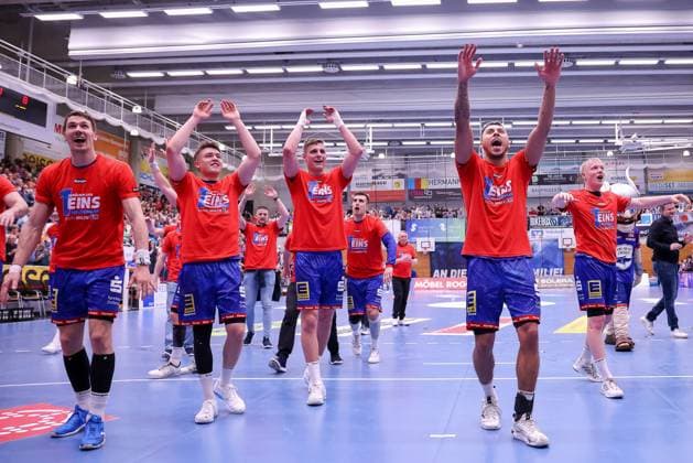 Cheering goal HBW after the game promotion to the 1 Bundesliga, Jona Schoch HBW Balingen Weilstetten, 22 , Elias Huber HBW Balingen Weilstetten, 07 , Till Wente HBW Balingen Weilstetten, 25 , Guilherme Linhares de Souza HBW Balingen Weilstetten, 11 ¨¨HBW Balingen Weilstetten vs SG BBM Bietigheim, Handball, 2 Bundesliga, 35 Spieltag, Spielzeit 2022 2023, 20 05 2023, ¨¨ HBW Balingen Weilstetten vs SG BBM Bietigheim, Handball, 2 Bundesliga, 35 Spieltag, Spielzeit 2022 2023, 20 05 2023 Balingen Copyright: xEibner-Pressefoto ThomasxSchipsx EP_EER