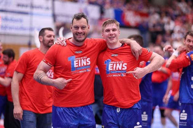 Cheering goal HBW after the game promotion to the 1 Bundesliga, Jens Schoengarth HBW Balingen Weilstetten, 08 , Daniel Ingason HBW Balingen Weilstetten, 10 ¨¨HBW Balingen Weilstetten vs SG BBM Bietigheim, Handball, 2 Bundesliga, 35 Matchday, Season 2022 2023, 20 05 2023, ¨¨HBW Balingen Weilstetten vs SG BBM Bietigheim, Handball, 2 Bundesliga, 35 Matchday, Season 2022 2023, 20 05 2023 Balingen. Copyright: xEibner-Pressefoto ThomasxSchipsx EP_EER