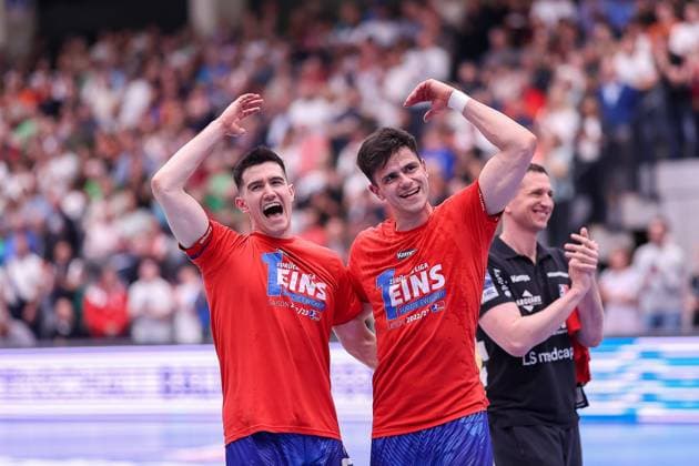 Cheering goal HBW after the game promotion to the 1 Bundesliga, Moritz Strosack HBW Balingen Weilstetten, 29 , Patrick Volz HBW Balingen Weilstetten, 27 ¨¨HBW Balingen Weilstetten vs SG BBM Bietigheim, Handball, 2 Bundesliga, 35 Matchday, Season 2022 2023, 20 05 2023, ¨¨HBW Balingen Weilstetten vs SG BBM Bietigheim, Handball, 2 Bundesliga, 35 Matchday, Season 2022 2023, 20 05 2023 Balingen. Copyright: xEibner-Pressefoto ThomasxSchipsx EP_EER