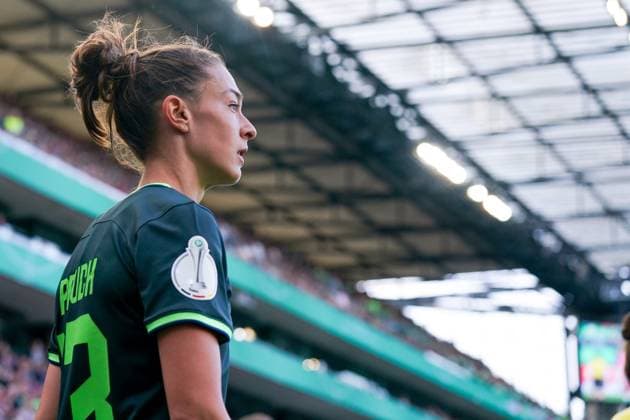 Cologne, Germany, 18th May 2023: Felicitas Rauch (13 Wolfsburg) looks on during the DFB Pokal Final football match between VFL Wolfsburg and SC Freiburg at RheinEnergieSTADION in Cologne, Germany. (Daniela Porcelli SPP) Copyright: xDanielaxPorcellix xSPPx spp-en-DaPoSp-20230518-DP208588