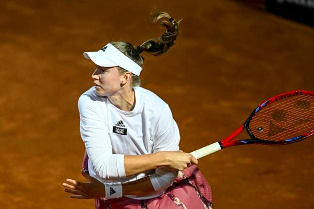 Elena Rybakina of Kazakhstan in action during the final match against Anhelina Kalinina of Ukraine at the Internazionali BNL d Italia tennis tournament at Foro Italico in Rome, Italy on May 20th, 2023. antoniettaxbaldassarre