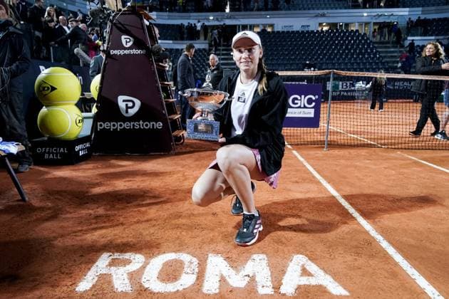 Internazionali BNL D™Italia 2023 - Day Thirteen Elena Rybakina of Kazakistan poses with the trophy at the end of the Women™s Singles Final match against Anhelina Kalinina of Ukraine during Day Thirteen of the Internazionali BNL D Italia 2023 at Foro Italico on May 20, 2023 in Rome, Italy Rome Rome Italy  Copyright: xGiuseppexMaffiax originalFilename:maffia-internaz230521_npU7i.jpg