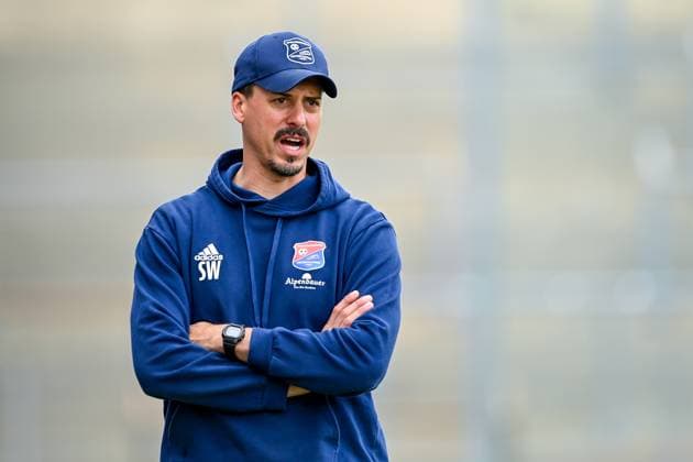 Sport Themen der Woche KW20 Trainer Sandro Wagner (Unterhaching) Einzelbild, Aktion, Action, 20.05.2023, Unterhaching (Deutschland), Fussball, Regionalliga Bayern, SpVgg Unterhaching - TSV Rain am Lech *** Coach Sandro Wagner Unterhaching single picture, action, action, 20 05 2023, Unterhaching Germany , football, Regionalliga Bayern, SpVgg Unterhaching TSV Rain am Lech xslx