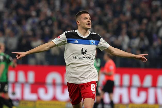 Sport Themen der Woche KW20 Sport Bilder des Tages 2.Liga Saison 2022-2023 33.Spieltag 20.05.2023 Hamburger SV - SpVgg Greuther Fuerth im Volksparkstadion 2 - 0 Torjubel Laszlo Benes (Hamburger SV) DFL REGULATIONS PROHIBIT ANY USE OF PHOTOGRAPHS AS IMAGE SEQUENCES AND OR QUASI-VIDEO *** 2 Liga Saison 2022 2023 33 Spieltag 20 05 2023 Hamburger SV SpVgg Greuther Fuerth im Volksparkstadion 2 0 Torjubel Laszlo Benes Hamburger SV DFL REGULATIONS PROHIBIT ANY USE OF PHOTOGRAPHS AS IMAGE SEQUENCES AND OR QUASI VIDEO