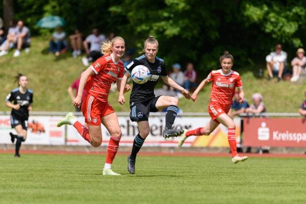 Nastassja Lein (24 1. FC Nuremberg) and Emilie Bragstad (14 FC Bayern Munich II) during the 2. Frauenbundesliga match between FC Bayern Munich II and 1. FC Nuremberg at Sportpark Aschheim, Germany. (Sven Beyrich SPP) Copyright: xSvenxBeyrich SPPx spp-en-SvBe-20230521-D75_3672