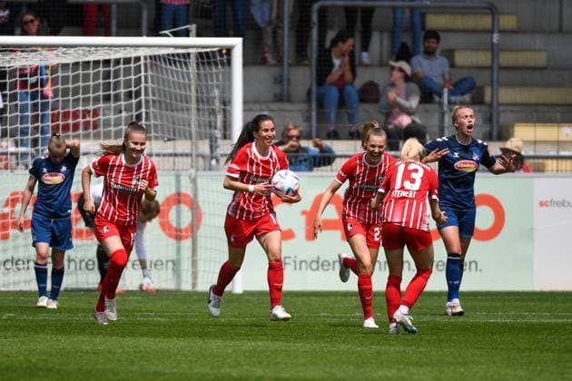 Football FLYERALARM Womens Bundesliga 21 Matchday 22 23 SC Freiburg vs 1 FC Koeln 21 05 2023 Goal celebration to 1 2 for SC Freiburg by Hasret Kayikci SC Freiburg 11 Football FLYERALARM Womens Bundesliga SC Freiburg vs 1 FC Koeln on Sunday, May 21, 2023 at the Dreisamstadion in Freiburg im Breisgau DFL REGULATIONS PROHIBIT ANY USE OF PHOTOGRAPHS AS IMAGE SEQUENCES AND OR QUASI VIDEO Copyright: xBEAUTIFULxSPORTS GerdxGruendlx