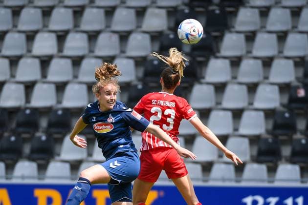 Football FLYERALARM Womens Bundesliga 21 Matchday 22 23 SC Freiburg vs 1 FC Koeln 21 05 2023 Myrthe Moorrees 1 FC Koeln 6 in a header duel with Marie Mueller SC Freiburg 23 Football FLYERALARM Womens Bundesliga SC Freiburg vs 1 FC Koeln on Sunday, May 21, 2023 at the Dreisamstadion in Freiburg im Breisgau DFL REGULATIONS PROHIBIT ANY USE OF PHOTOGRAPHS AS IMAGE SEQUENCES AND OR QUASI VIDEO Copyright: xBEAUTIFULxSPORTS GerdxGruendlx