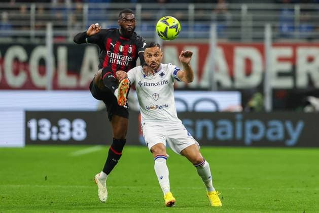 May 20, 2023, Milan, Italy: Fabio Quagliarella of UC Sampdoria (R) and Fikayo Tomori of AC Milan (L) seen in action during the Serie A 2022 23 football match between AC Milan and UC Sampdoria at San Siro Stadium. Final score; Milan 5:1 Sampodria Milan Italy - ZUMAs197 20230520_zaa_s197_372 Copyright: xFabrizioxCarabellix