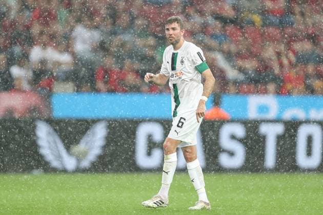 Sport Themen der Woche KW20 Germany, Leverkusen, 21.05.2023, BayArena, Bayer 04 Leverkusen - Borussia Mönchengladbach - Bundesliga, Christoph Kramer (Borussia Moenchengladbach) looks dejected Leverkusen BayArena North Rhine-Westfalia Germany *** Germany, Leverkusen, 21 05 2023, BayArena, Bayer 04 Leverkusen Borussia Mönchengladbach Bundesliga, Christoph Kramer Borussia Moenchengladbach looks dejected Leverkusen BayArena North Rhine Westfalia Germany  eu-images-678