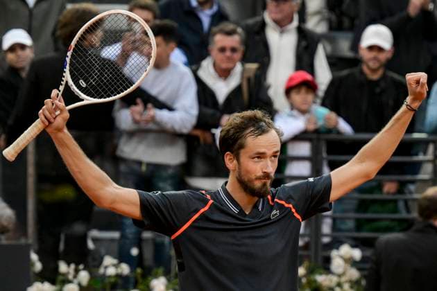 Sport Themen der Woche KW20 May 21, 2023, ROME: Daniil Medvedev of Russia celebrates after winning his men s singles final match against Holger Rune of Denmark at the Italian Open tennis tournament in Rome, Italy, 21 May 2023. ANSA ETTORE FERRARI ROME - ZUMAa110 20230521_zaf_a110_079 Copyright: xEttorexFerrarix