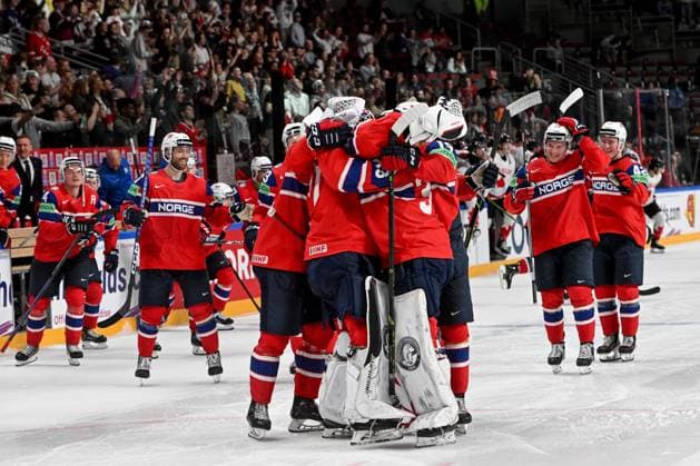 RIGA, LATVIA MAY 22 Norway celebrate the victory during the 2023 IIHF Ice Hockey World Championship Finland Latvia game between Canada and Norway at Arena Riga on May 22, 2023 in Riga, Latvia Riga Arena Riga Latvia  Copyright: xJustPictures.ch AndreaxBrancax
