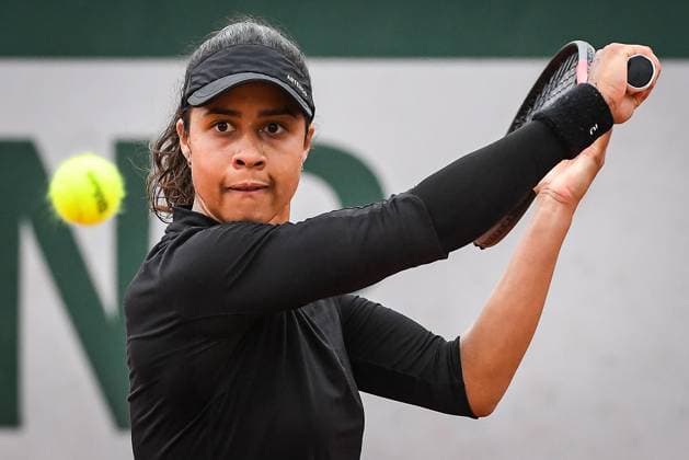 May 23, 2023, Paris, France, France: Emeline DARTRON of France during the second qualifying day of Roland-Garros 2023, French Open 2023, Grand Slam tennis tournament at the Roland-Garros Stadium on May 23, 2023 in Paris, France. Paris France - ZUMAm308 20230523_zsp_m308_004 Copyright: xMatthieuxMirvillex