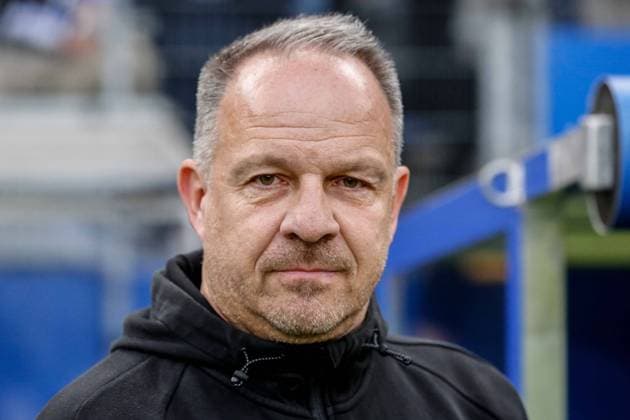 Coach Alexander Zorniger Fuerth Germany , Hamburg , Volksparkstadion , Football , 2 Football Bundesliga , Hamburger SV SpVgg Greuther Fürth
